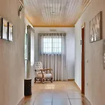ゲストハウス Zulla Nazare's Surf Village *