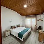 Zulla Nazare's Surf Village *
