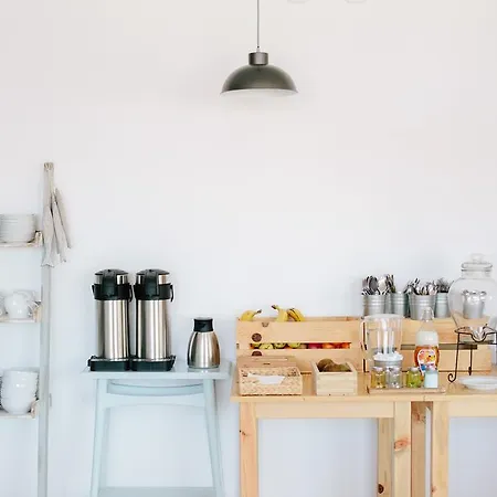 Zulla Nazare's Surf Village ゲストハウス *