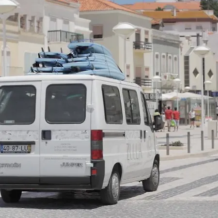 Zulla Nazare's Surf Village * Nazare